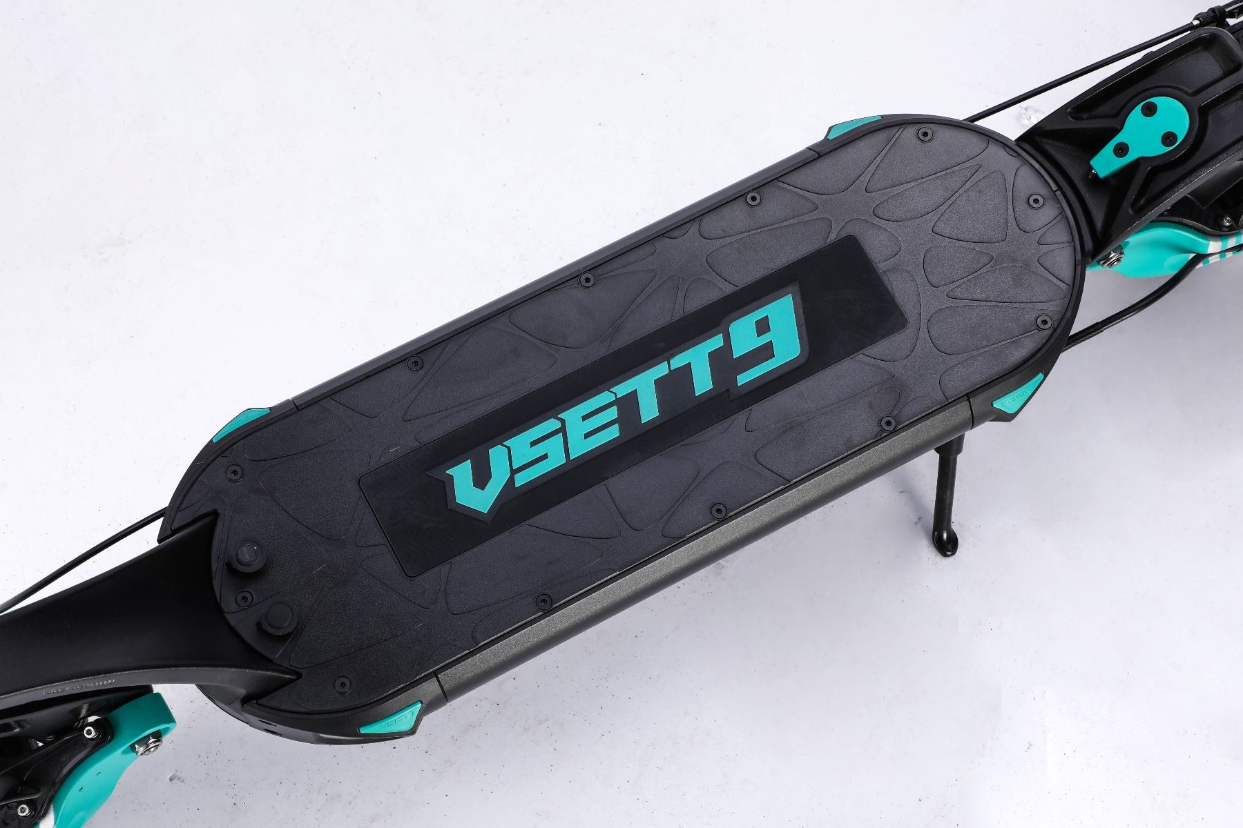 Trottinette électrique Vsett 9 Lite Green - 52V 13Ah - Excellent Trottinettes par Vsett - Seulement €1099! Acheter maintenant sur Nexyo.fr