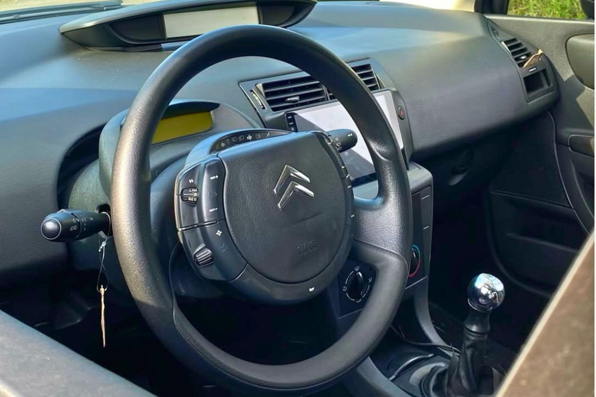 C4 volant