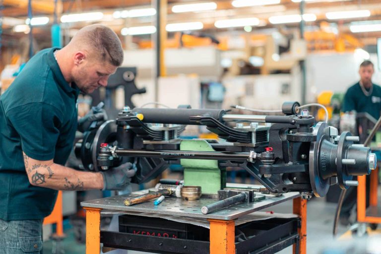 un fabricant d'essieux sur mesure